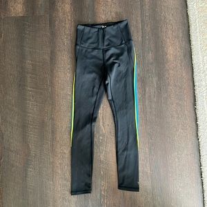 Perfect condition sz 2 IVL leggings rainbow side